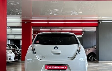 Nissan Leaf I, 2013 год, 635 000 рублей, 12 фотография