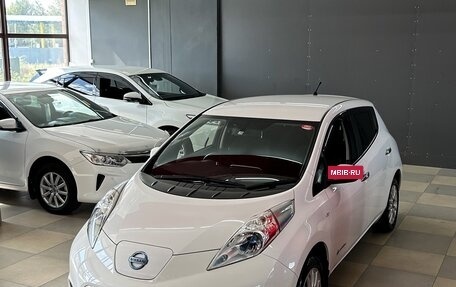 Nissan Leaf I, 2013 год, 635 000 рублей, 7 фотография