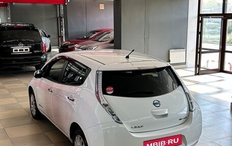 Nissan Leaf I, 2013 год, 635 000 рублей, 14 фотография