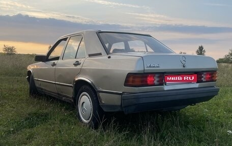 Mercedes-Benz 190 (W201), 1987 год, 210 000 рублей, 4 фотография