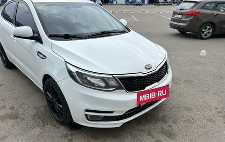 KIA Rio III рестайлинг, 2015 год, 1 175 000 рублей, 5 фотография