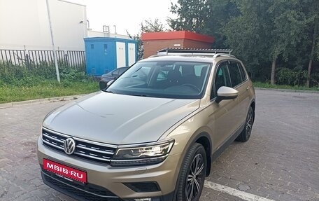 Volkswagen Tiguan II, 2017 год, 2 699 000 рублей, 4 фотография