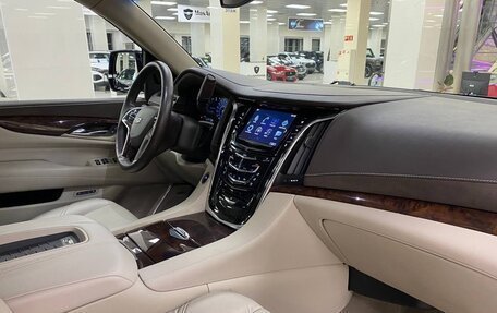 Cadillac Escalade IV, 2015 год, 5 575 000 рублей, 8 фотография