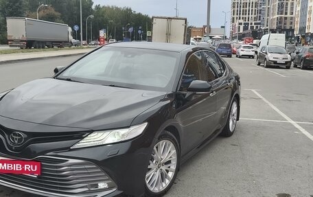 Toyota Camry, 2021 год, 4 900 000 рублей, 2 фотография