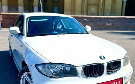 BMW 1 серия, 2011 год, 915 000 рублей, 3 фотография