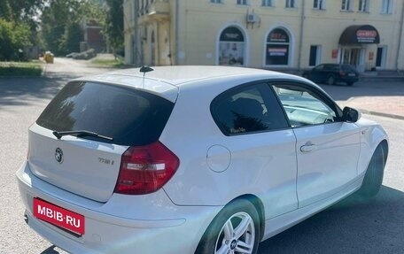 BMW 1 серия, 2011 год, 915 000 рублей, 7 фотография