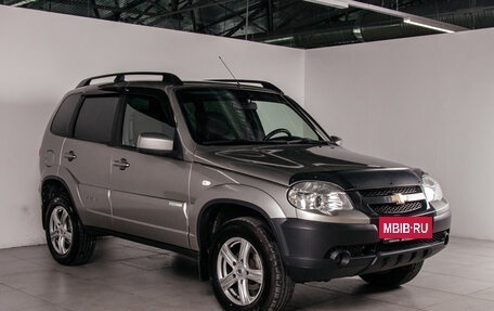 Chevrolet Niva I рестайлинг, 2012 год, 579 350 рублей, 2 фотография