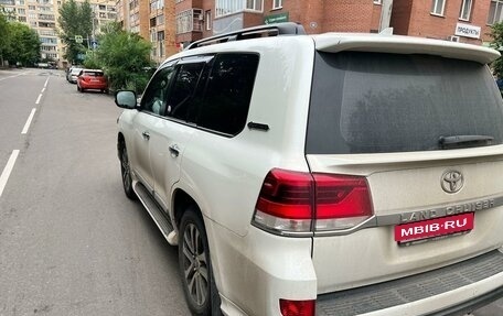 Toyota Land Cruiser 200, 2018 год, 7 100 000 рублей, 5 фотография