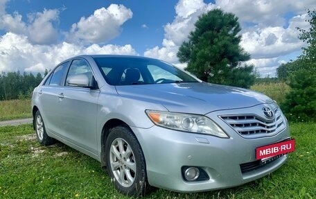 Toyota Camry, 2009 год, 1 280 000 рублей, 3 фотография