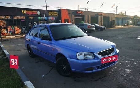 Hyundai Accent II, 2004 год, 320 000 рублей, 2 фотография