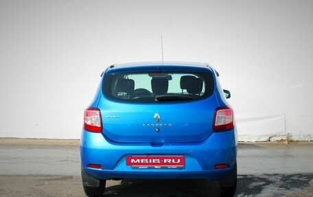 Renault Sandero II рестайлинг, 2015 год, 880 000 рублей, 6 фотография