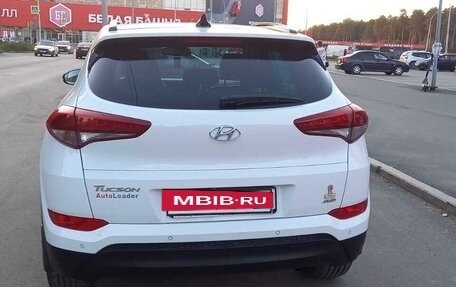 Hyundai Tucson III, 2018 год, 2 100 000 рублей, 8 фотография