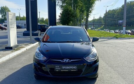 Hyundai Solaris II рестайлинг, 2012 год, 881 400 рублей, 2 фотография