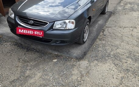 Hyundai Accent II, 2011 год, 600 000 рублей, 3 фотография