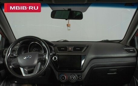 KIA Rio III рестайлинг, 2013 год, 600 000 рублей, 6 фотография