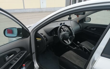 KIA cee'd I рестайлинг, 2010 год, 850 000 рублей, 6 фотография