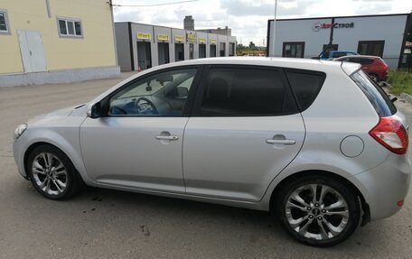 KIA cee'd I рестайлинг, 2010 год, 850 000 рублей, 4 фотография