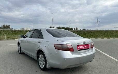 Toyota Camry, 2006 год, 995 000 рублей, 5 фотография