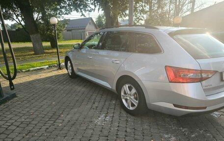 Skoda Superb III рестайлинг, 2016 год, 1 650 000 рублей, 5 фотография