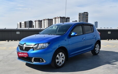 Renault Sandero II рестайлинг, 2016 год, 850 000 рублей, 2 фотография