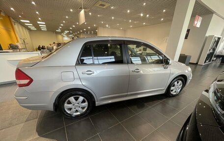 Nissan Tiida, 2010 год, 920 000 рублей, 4 фотография