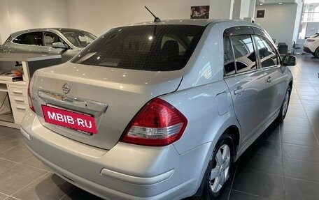 Nissan Tiida, 2010 год, 920 000 рублей, 5 фотография