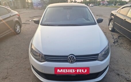 Volkswagen Polo VI (EU Market), 2014 год, 900 000 рублей, 3 фотография