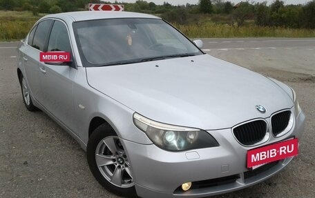 BMW 5 серия, 2004 год, 1 640 000 рублей, 3 фотография