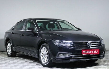 Volkswagen Passat B8 рестайлинг, 2020 год, 2 650 000 рублей, 3 фотография