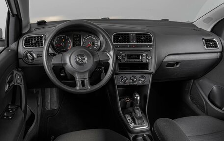 Volkswagen Polo VI (EU Market), 2013 год, 994 000 рублей, 6 фотография