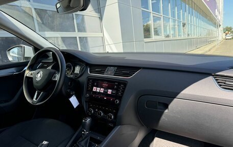 Skoda Octavia, 2018 год, 2 300 000 рублей, 8 фотография