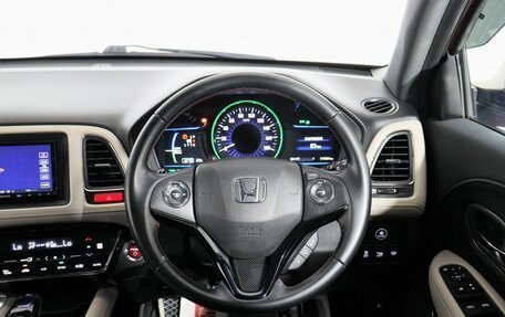 Honda Vezel, 2015 год, 1 775 000 рублей, 13 фотография