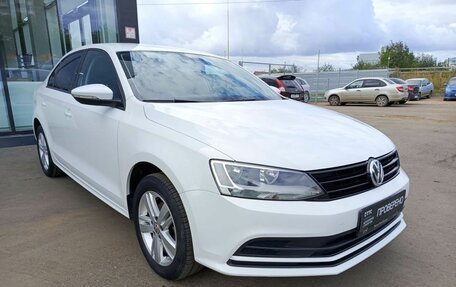 Volkswagen Jetta VI, 2017 год, 1 826 000 рублей, 3 фотография