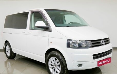 Volkswagen Caravelle T5, 2014 год, 2 095 000 рублей, 3 фотография