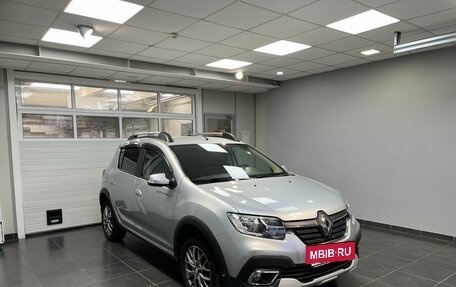 Renault Sandero II рестайлинг, 2021 год, 1 539 000 рублей, 3 фотография