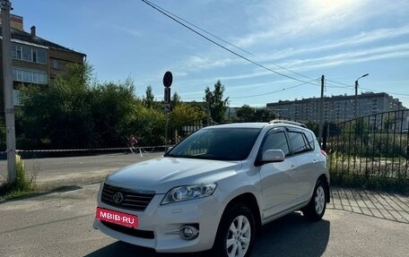 Toyota RAV4, 2012 год, 1 800 000 рублей, 3 фотография