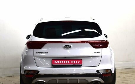 KIA Sportage IV рестайлинг, 2018 год, 2 580 000 рублей, 3 фотография