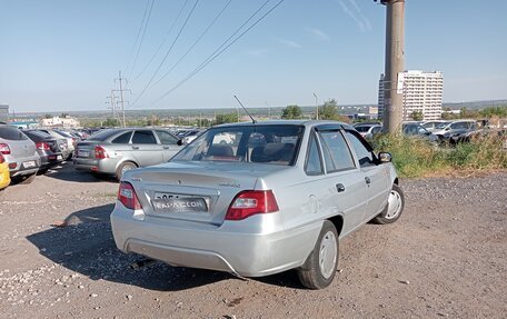 Daewoo Nexia I рестайлинг, 2012 год, 350 000 рублей, 2 фотография