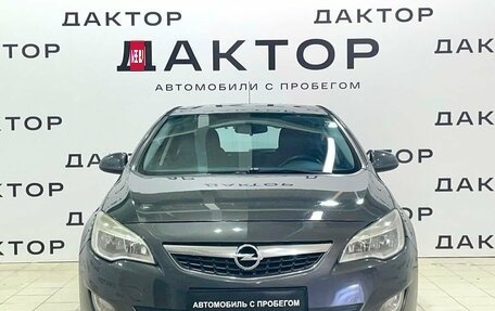 Opel Astra J, 2011 год, 649 000 рублей, 2 фотография