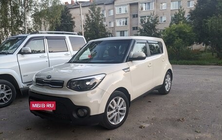 KIA Soul II рестайлинг, 2019 год, 1 750 000 рублей, 3 фотография