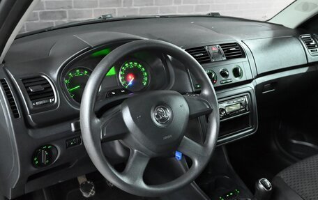 Skoda Fabia II, 2013 год, 890 000 рублей, 14 фотография