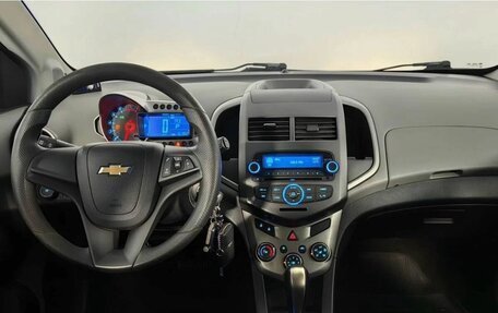 Chevrolet Aveo III, 2013 год, 899 000 рублей, 12 фотография