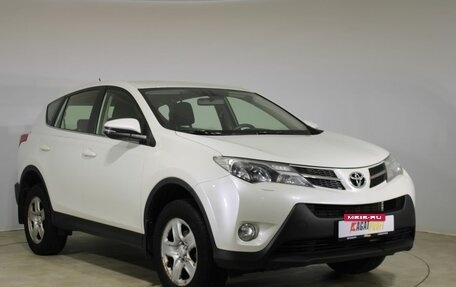 Toyota RAV4, 2015 год, 1 690 000 рублей, 3 фотография