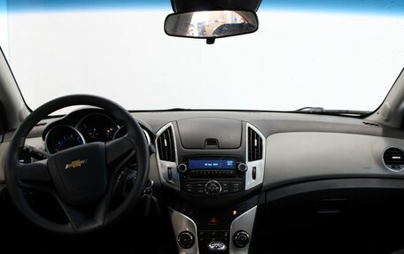 Chevrolet Cruze II, 2013 год, 800 000 рублей, 5 фотография