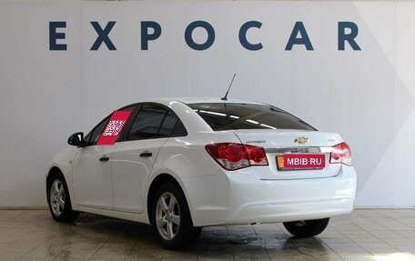 Chevrolet Cruze II, 2013 год, 800 000 рублей, 4 фотография