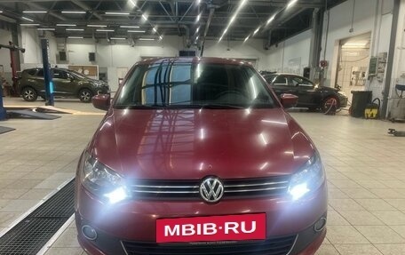 Volkswagen Polo VI (EU Market), 2013 год, 949 000 рублей, 2 фотография