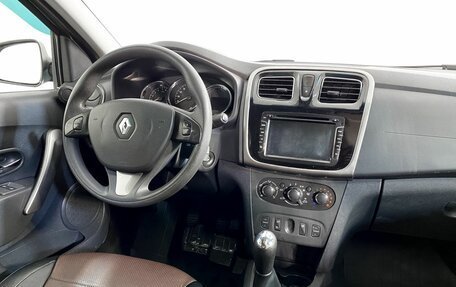 Renault Logan II, 2017 год, 859 000 рублей, 13 фотография