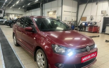 Volkswagen Polo VI (EU Market), 2013 год, 949 000 рублей, 3 фотография