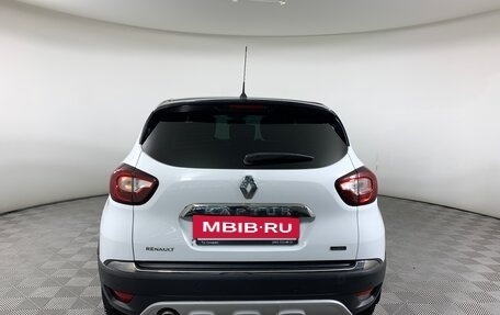 Renault Kaptur I рестайлинг, 2017 год, 1 211 000 рублей, 6 фотография