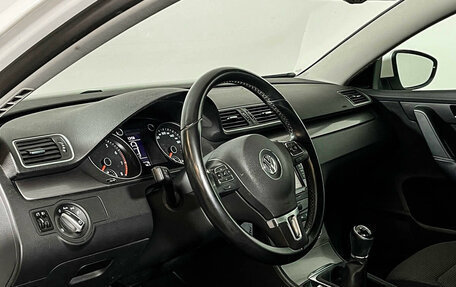 Volkswagen Passat B7, 2012 год, 1 597 000 рублей, 13 фотография